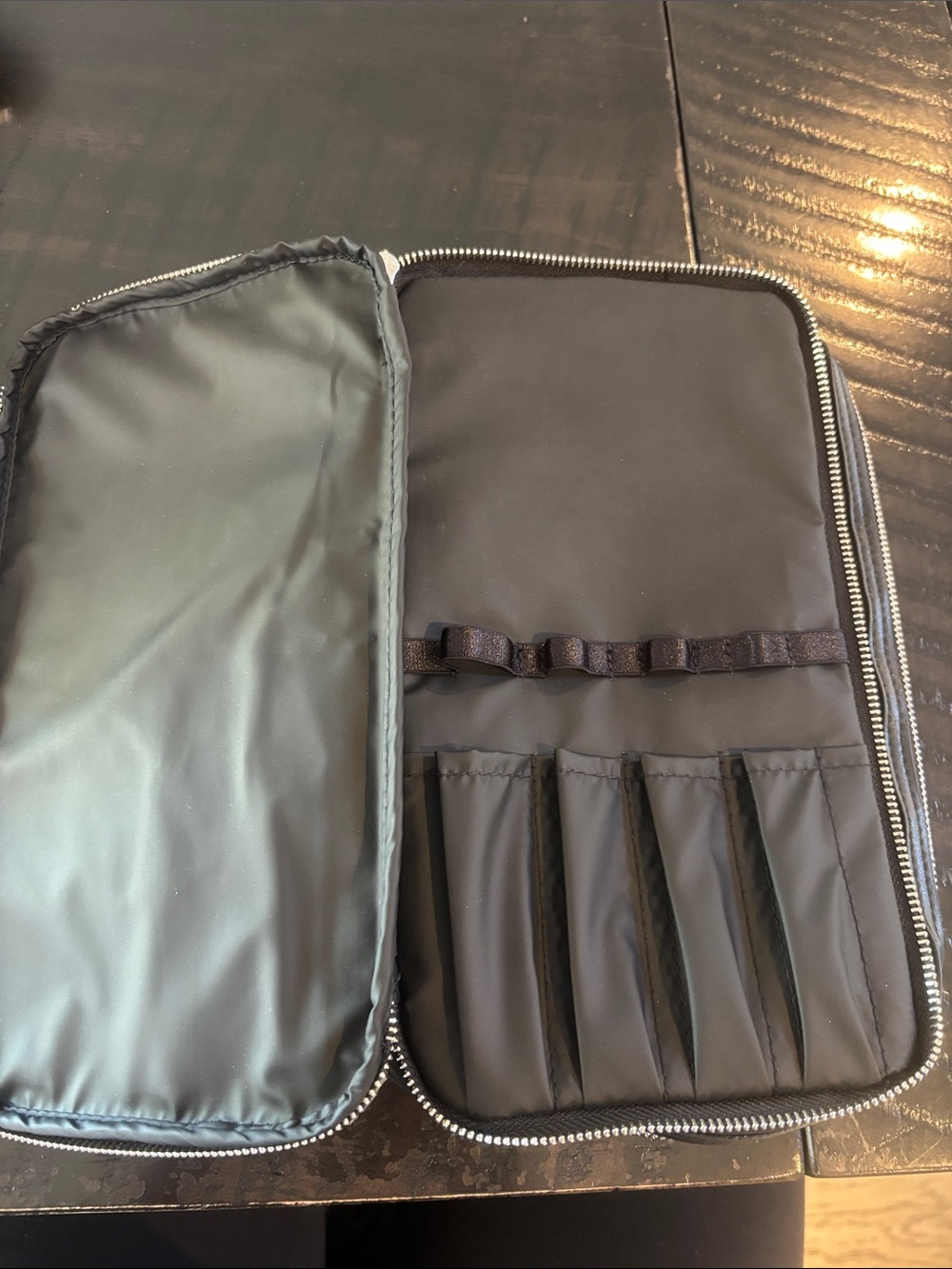 Dior Backstage Black Toiletry/ makeup Pouch - Picture 5 of 7
